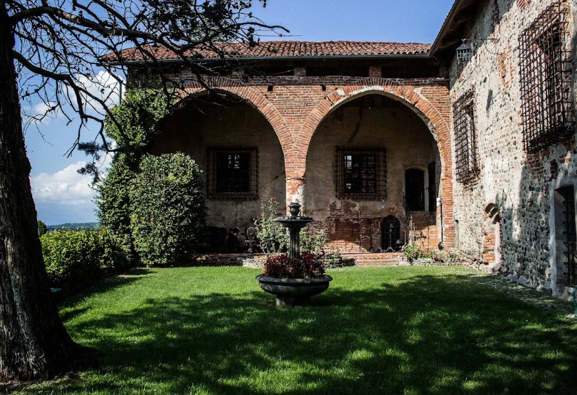 Moncrivello Castle, Italy